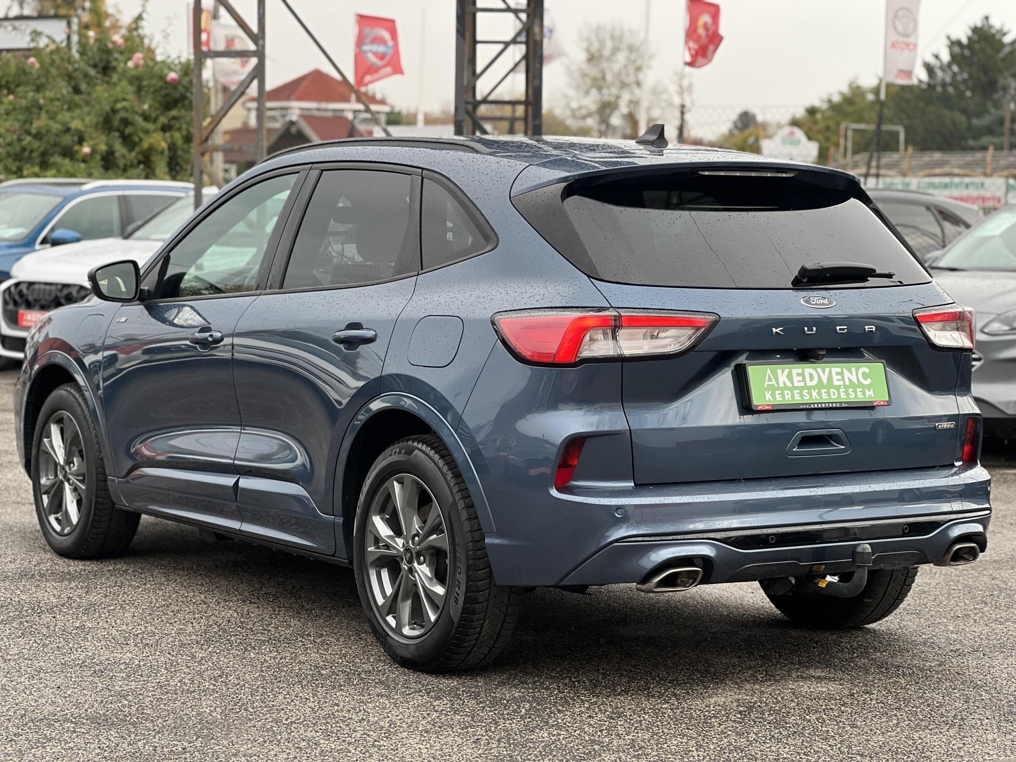 FORD KUGA 2.5 PHEV ST-Line X CVT